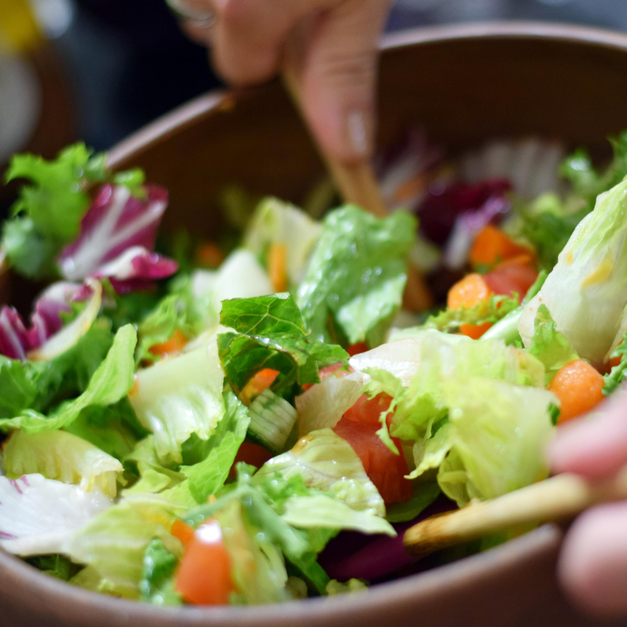 Toss Salad with Spring Mix and Romaine, Grape Tomato, Cucumber, and Red Onion